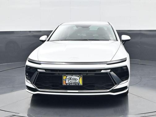 2026 Hyundai SONATA SEL