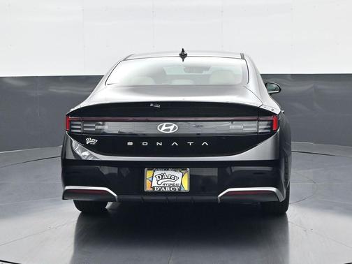 2026 Hyundai SONATA SEL