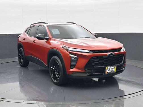 Cayenne Orange Metallic 2024 Chevrolet Trax FWD ACTIV