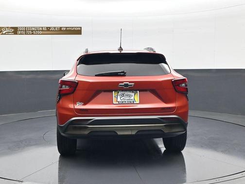 Cayenne Orange Metallic 2024 Chevrolet Trax FWD ACTIV