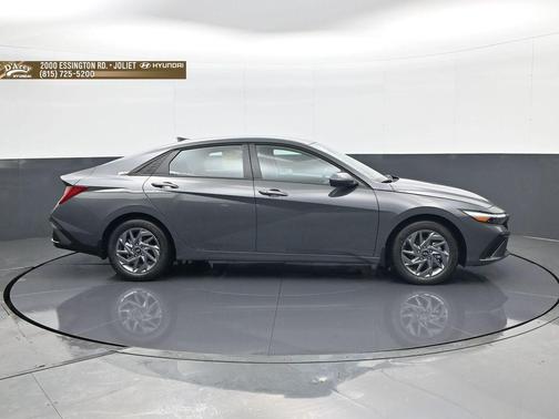 Ecotronic Gray 2026 Hyundai ELANTRA HEV Blue