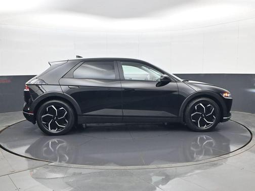 Abyss Black 2023 Hyundai IONIQ 5 SEL
