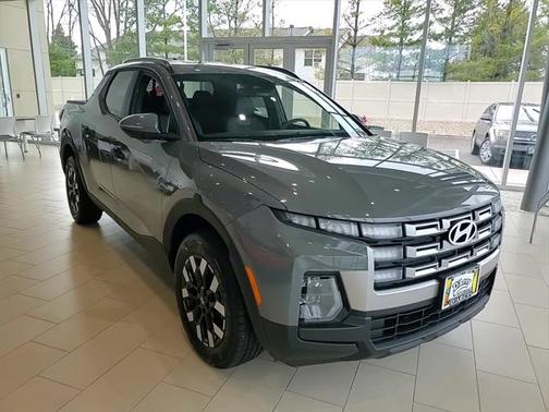 2025 Hyundai SANTA CRUZ SEL Activity