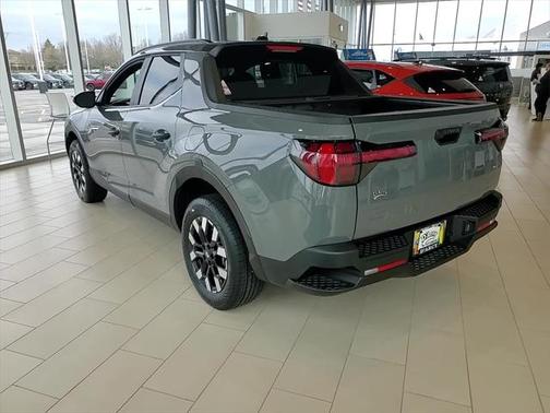 2025 Hyundai SANTA CRUZ SEL Activity