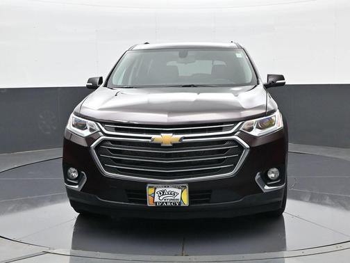 Black Cherry Metallic 2021 Chevrolet Traverse LT Cloth