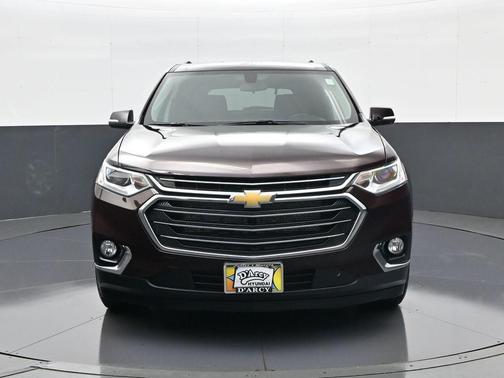 Black Cherry Metallic 2021 Chevrolet Traverse LT Cloth