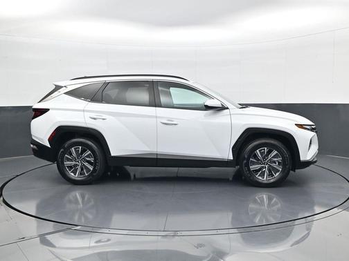 2024 Hyundai TUCSON Hybrid Blue