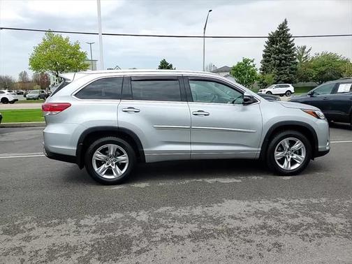 2017 Toyota Highlander Limited