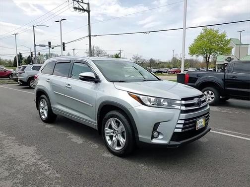 2017 Toyota Highlander Limited