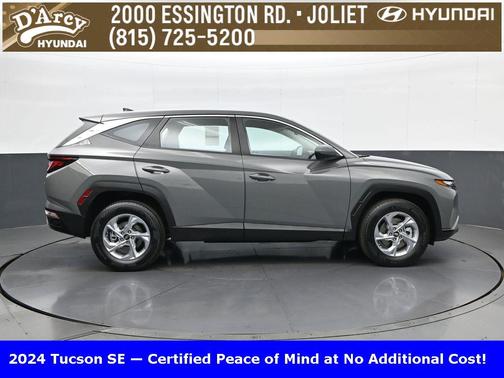 2024 Hyundai TUCSON SE