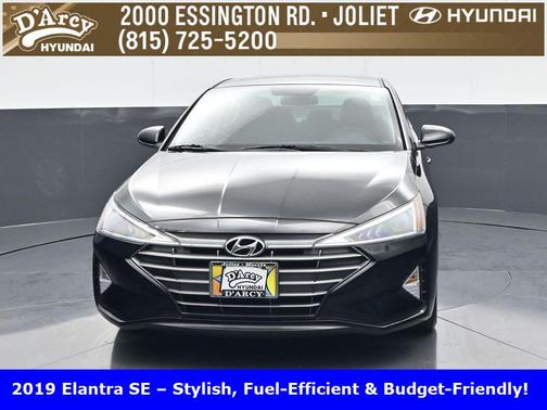 2019 Hyundai ELANTRA SE