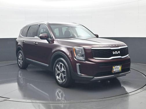 Sangria 2022 Kia Telluride EX