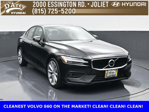 2021 Volvo S60 T6 Momentum