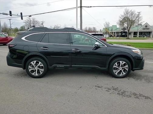 2021 Subaru Outback Touring