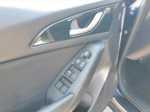 2016 Mazda Mazda3 i Touring