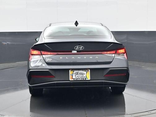 2026 Hyundai ELANTRA Sport