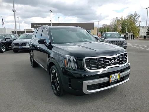 2023 Kia Telluride S