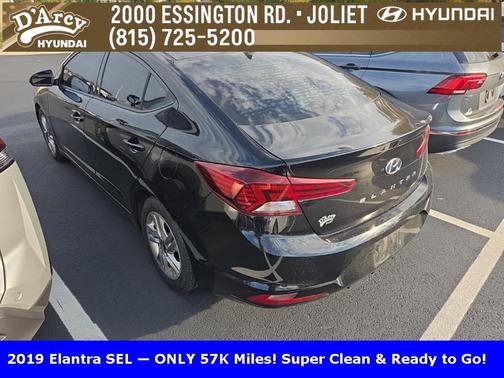 2019 Hyundai ELANTRA SEL