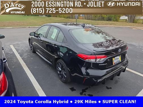 2024 Toyota Corolla Hybrid SE