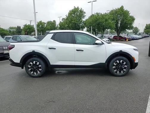 2025 Hyundai SANTA CRUZ SE