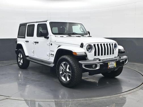 2022 Jeep Wrangler Unlimited Sahara