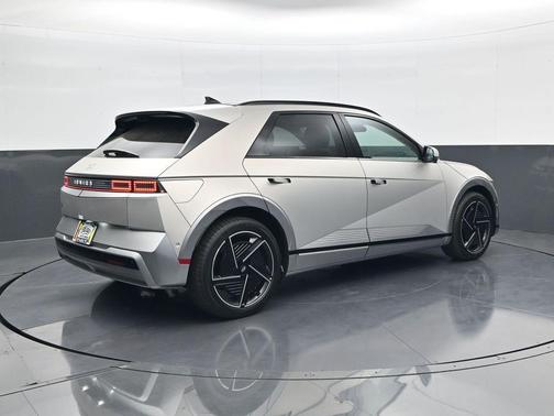 2025 Hyundai IONIQ 5 Limited