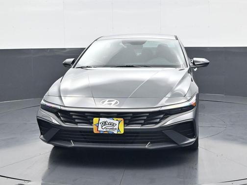 2026 Hyundai ELANTRA Sport