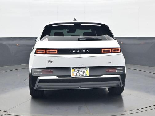 Atlas White 2026 Hyundai IONIQ 5 SEL