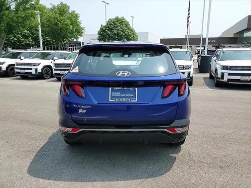 2023 Hyundai TUCSON SE