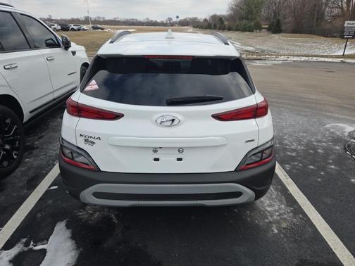 2023 Hyundai KONA SEL