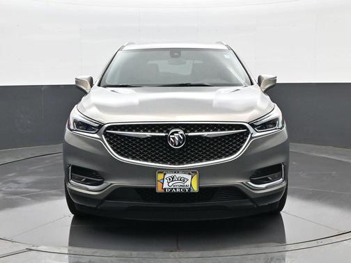 Pepperdust Metallic 2019 Buick Enclave Avenir