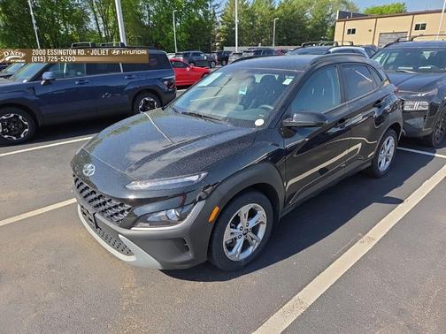 Abyss Black Pearl 2023 Hyundai KONA SEL