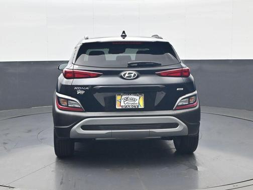 Abyss Black Pearl 2023 Hyundai KONA SEL