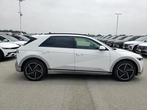 2025 Hyundai IONIQ 5 Limited