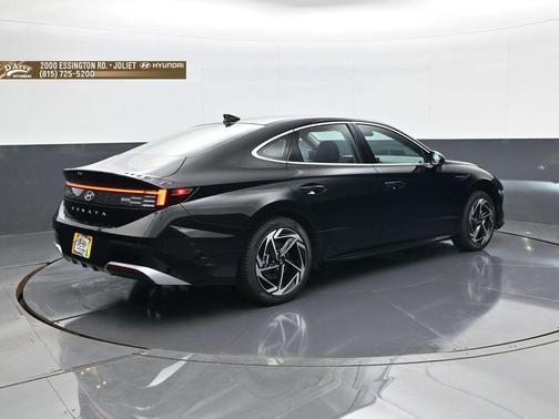 Abyss Black 2026 Hyundai SONATA SEL