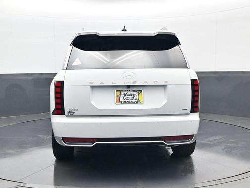 Creamy White Pearl 2026 Hyundai Palisade Hybrid Calligraphy