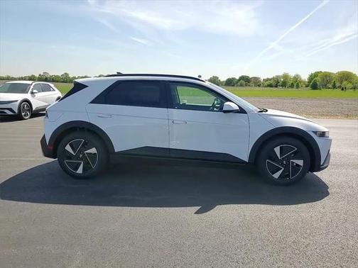 2025 Hyundai IONIQ 5 SEL