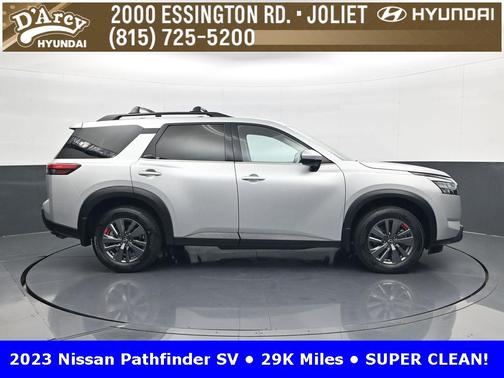 2023 Nissan Pathfinder SV FWD