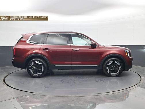 Dawning Red 2023 Kia Telluride S
