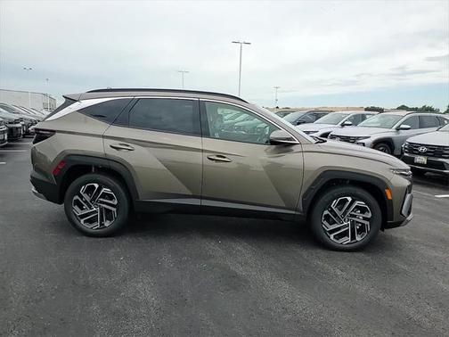 2025 Hyundai TUCSON Hybrid Limited