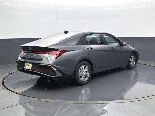 Ecotronic Gray 2026 Hyundai ELANTRA SE