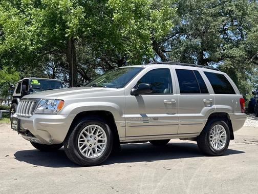 Light Pewter Metallic Clearcoat 2004 Jeep Grand Cherokee Limited