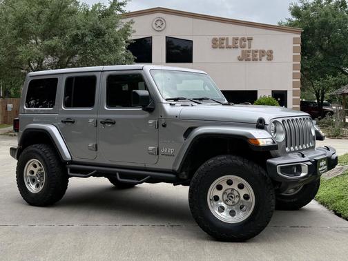 Billet Silver Metallic Clearcoat 2018 Jeep Wrangler Unlimited Sahara