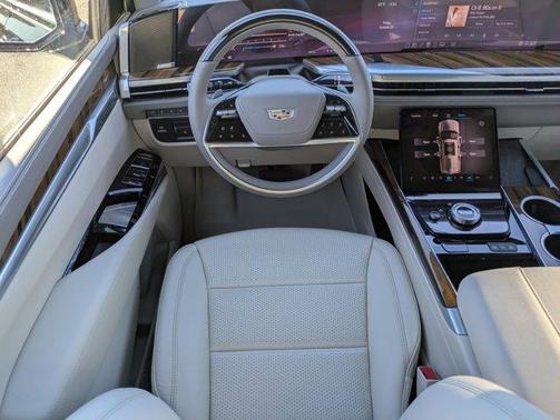 2025 Cadillac Escalade Sport Platinum