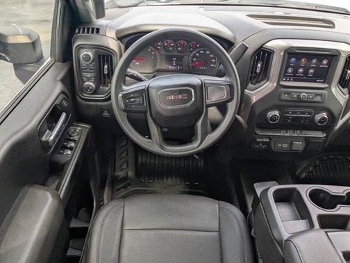 2022 GMC Sierra 2500 Pro