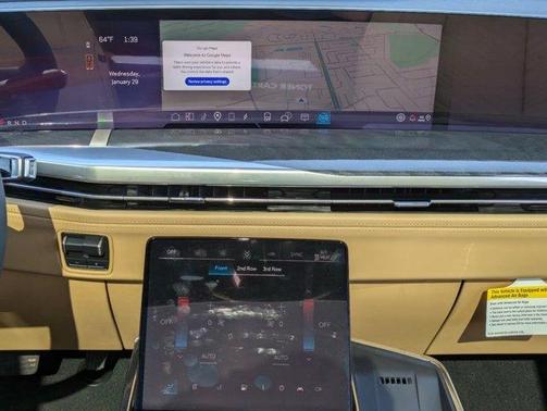 2025 Cadillac Escalade IQ Luxury 2