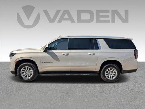 2023 Chevrolet Suburban LT