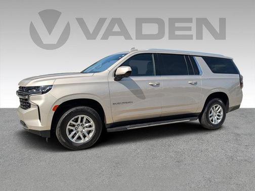 2023 Chevrolet Suburban LT