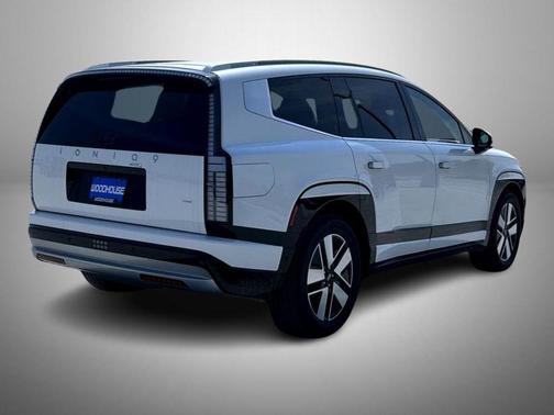 2026 Hyundai IONIQ 9 SEL