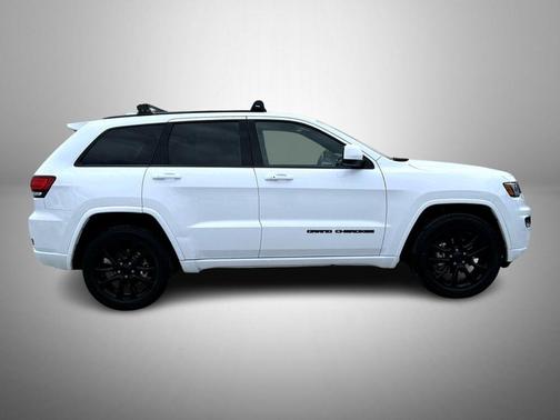Bright White Clearcoat 2019 Jeep Grand Cherokee Altitude